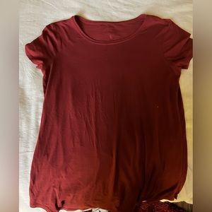 Lululemon T shirt Maroon size 6 (used)
